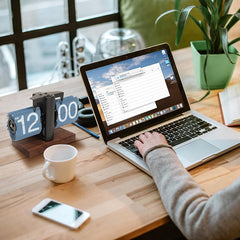 Retro Digital Automatic Flip Desk Clock (Blue) Walnut Base